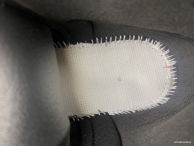 Air 12 Jordan Barons CT8013-010 0816